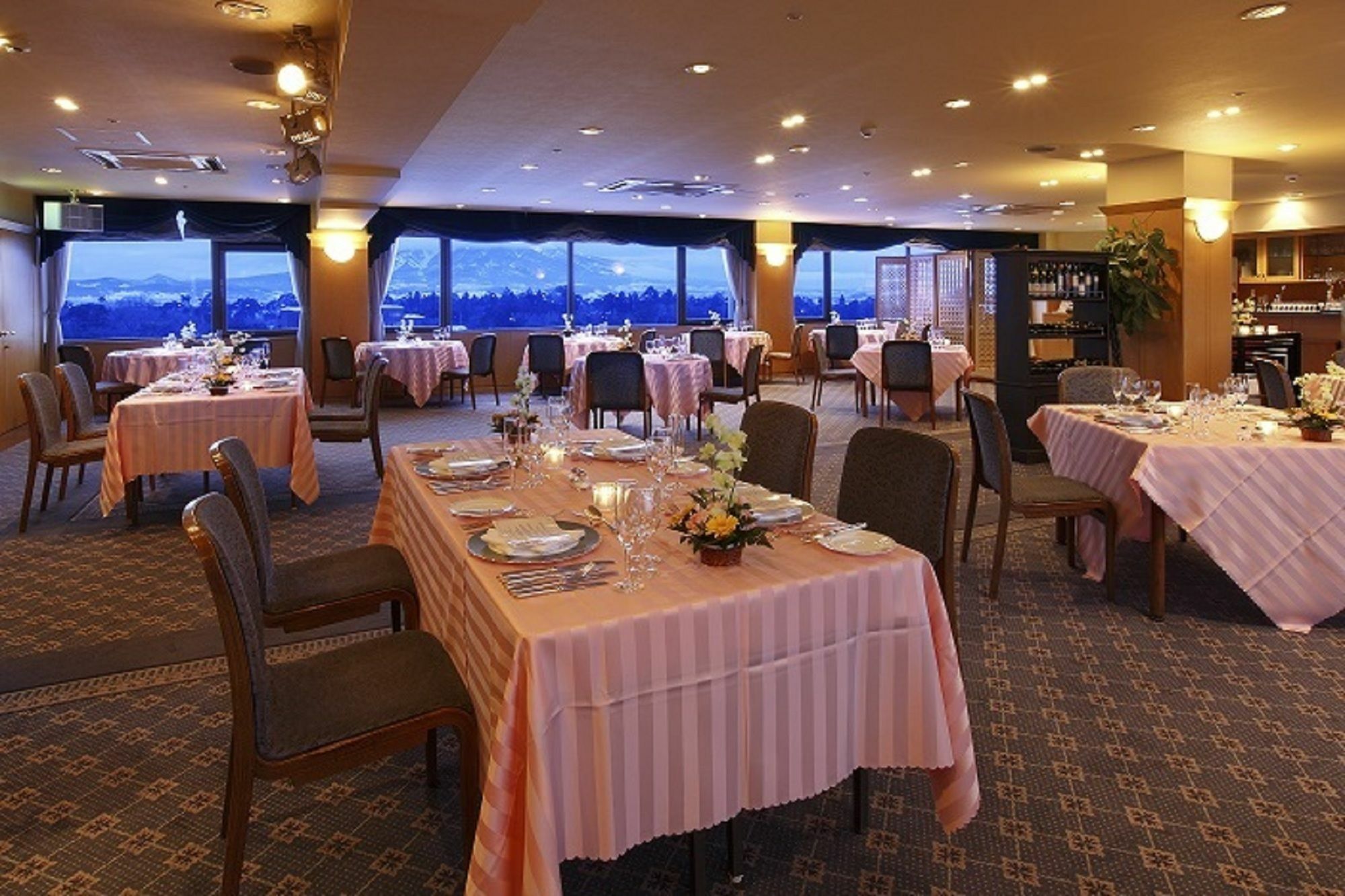 Hotel New Castle Hiroszaki Kültér fotó